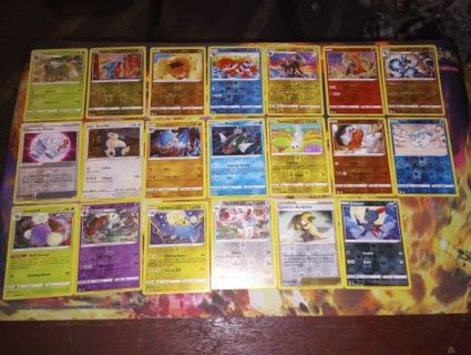 20 RANDOM POKEMON HOLO CARDS #226