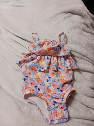 New Baby girl swim suit without tags size 9m