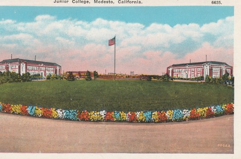 Vintage Unused Postcard: (gin12): Pre Linen: Junior College, Modesto, CA