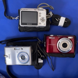 Camera lot of 3/cases