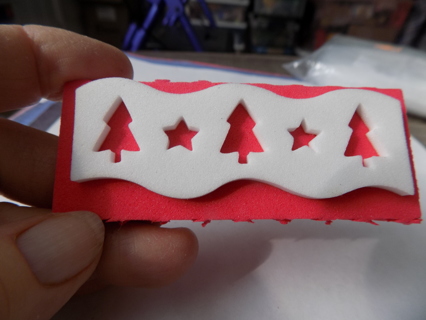 4 inch wide tree and star banner foam stamp