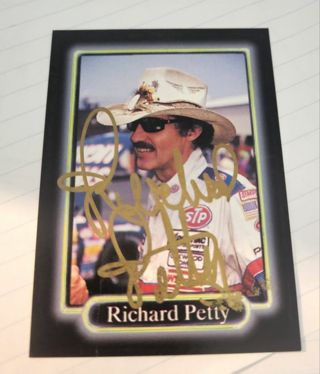 Nascar THE KING Richard Petty autographed card