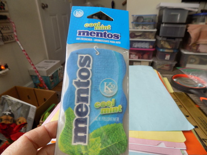 Cool Mint Mentos air freshener for car