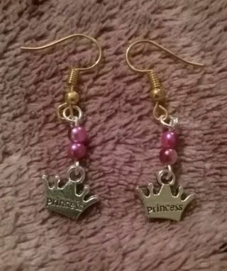 Crown pearl hook earrings new