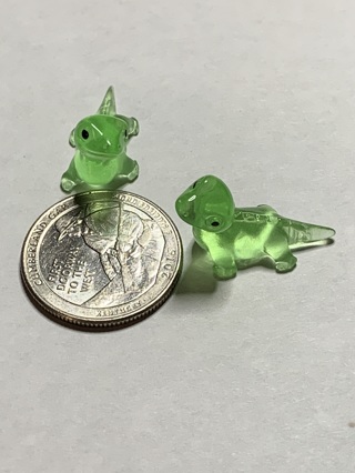 LIZARDS~#2~GREEN~SET OF 2~GLOW IN THE DARK~FREE SHIPPING!