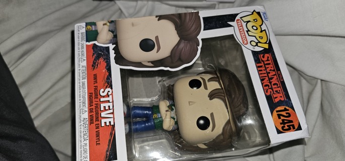 Funko pop stranger thing steve