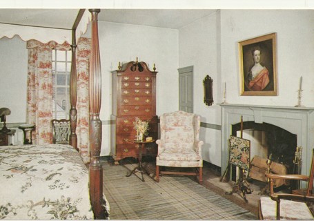 Vintage Unused Postcard: o: Bed Chamber, George Wythe House, Williamsburg, VA