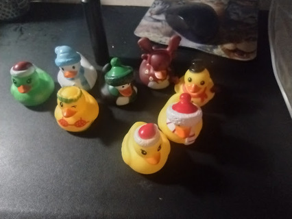 3 Random Xmas Duckies #2