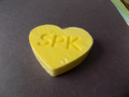 Shopkins Lemon scented heart shaped bath fizzie