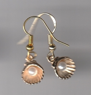 GP ENAMEL LITTLE PEARL SHELL EARRINGS (PLEASE READ DESCRIPTION