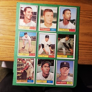 9 - LOT -1961 TOPPS LOW GRADE -VG - BASEBALL CARDS