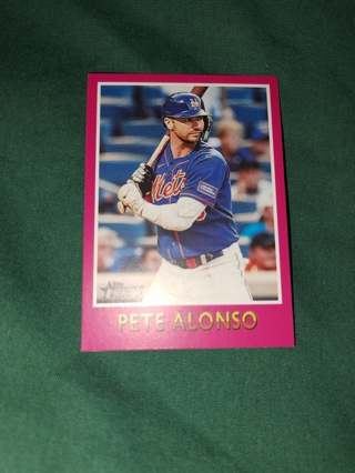 2024 Topps heritage Pete Alonso Pink Border 