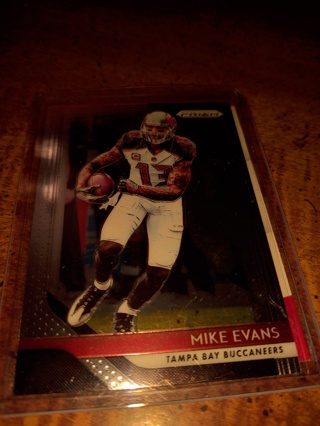 Two card lot football   Mike Evans