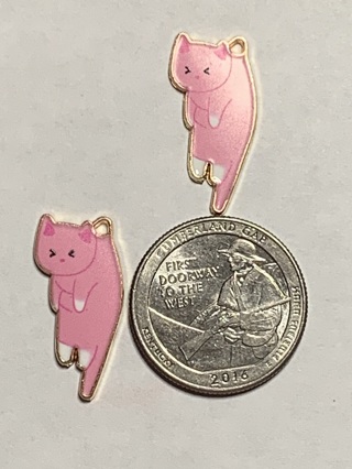 CAT CHARMS~#16~PINK~HANGING AROUND~SET OF 2~FREE SHIPPING!