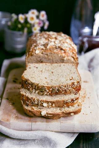 SEEDED WHOLE WHEAT BREAD RECIPE CARD + 5 RECIPES