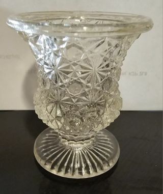 Vintage Antique LE Smith Glass Vase