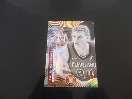 2021-22 Panini Illusions    Lauri Markkanen  card   #  110   Cleveland Cavaliers