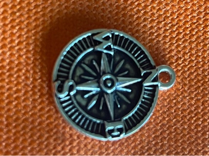 Compass pendent/charm for braclet or necklace