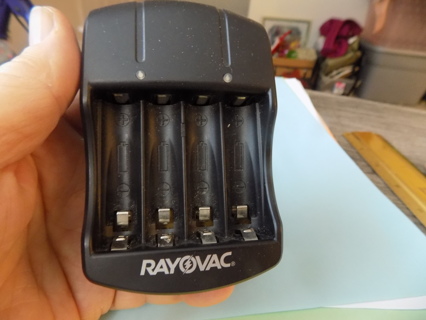 Ray oVac AAA and AA rechargeable batteries charger # 2
