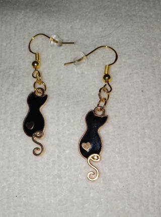 Black cat earrings