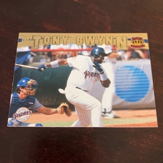 1997 Pacific Crown Collection - [Base] #424 Tony Gwynn