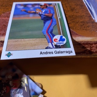 1989 upper deck andres galarraga baseball card 