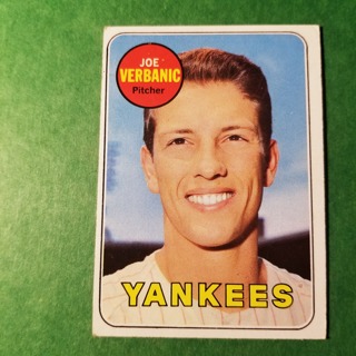 1969 - TOPPS BASEBALL CARD NO. 541 - JOE VERBANIC - YANKEES