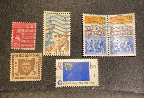 5 DIFFERENT US STAMPS 