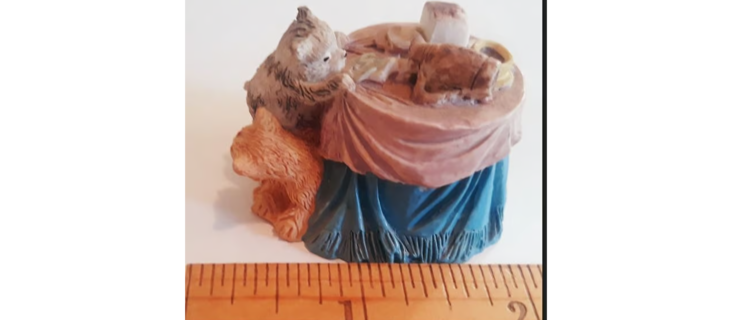 Vintage Miniature Cat Figurine