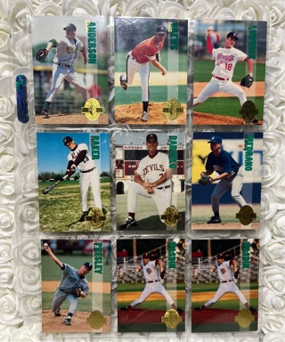 Set of 9 Baseball Cards