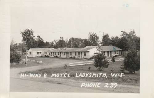 Vintage Used Postcard: a: 1954 Hi Way Motel, Ladysmith, WI