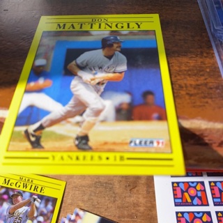 1991 fleer don mattingly baseball card 