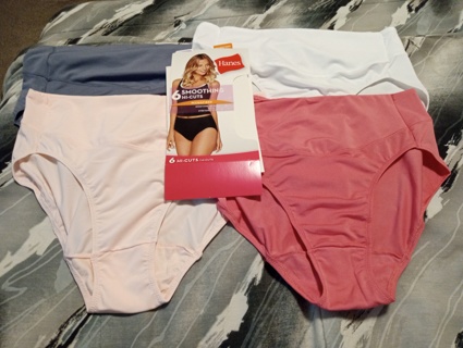 4 New Women's Hanes Microfiber Panties - Size 7 