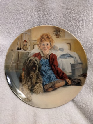 Knowles Limited Edition Annie and Sandy Plate