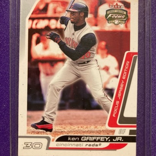 2003 Fleer Focus Jersey Edition #129 Ken Griffey Jr.