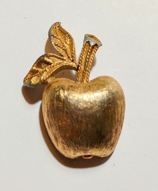 Vintage Avon Apple Lapel Pin