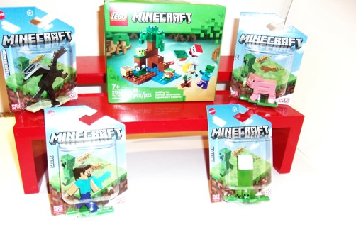 LEGO Minecraft The Swamp Adventure 21240