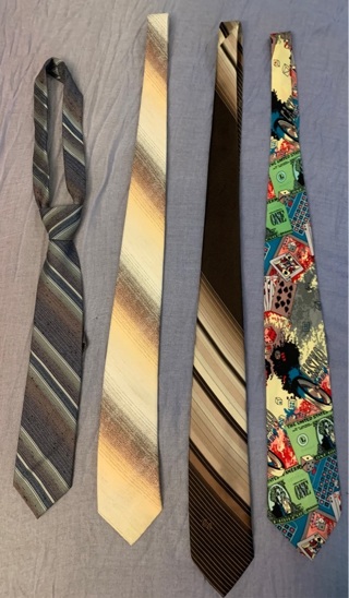 Mixed lot of 4 Ties 