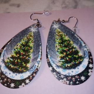 Christmas Tree Earrings