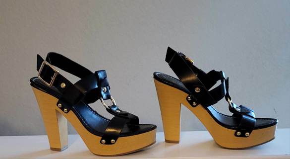 MOSSIMO BLACK STRAPPY HEELS - 7 - EUC - FREE SHPG :D