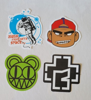 4 Stickers 