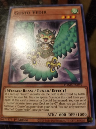 Yugioh card. Gusto vedir