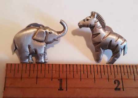 2 Safari Animal Brooches/Pins