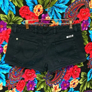 WOMEN'S ROXY SHORTS SIZE 9 DISTRESSED BLACK DENIM SHORT SHORTS