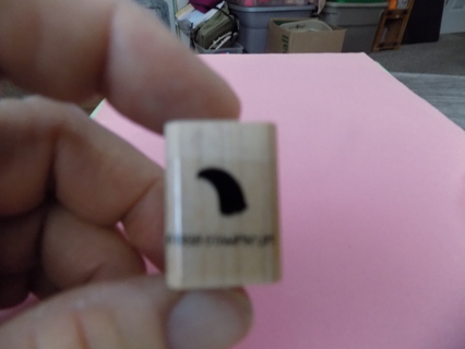 Wood mount rubber stamp comma 1998 Stampin Up 1 inch