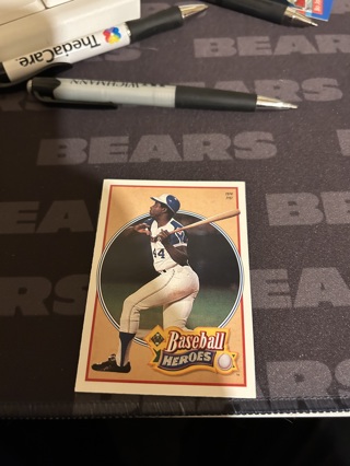 1991 upper deck baseball heroes hank aaron