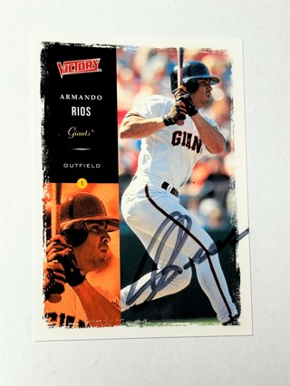 Autographed 2000 (GIANTS) Upper Deck Victory #143 Armando Rios