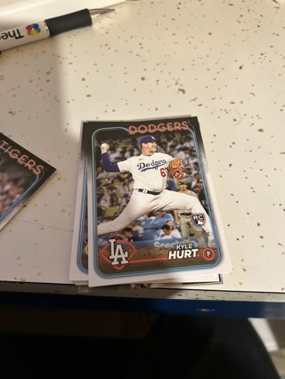 2024 topps rc kyle hurt