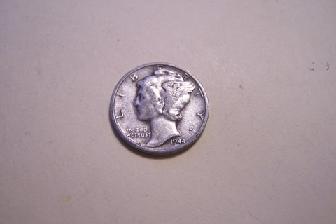 Silver 1944-D Winged Liberty Head Mercury Dime