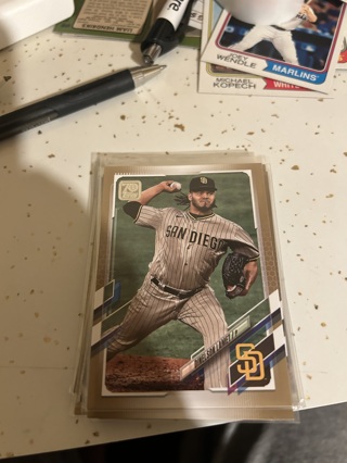 2021 topps gold dinelson lamet  /2021